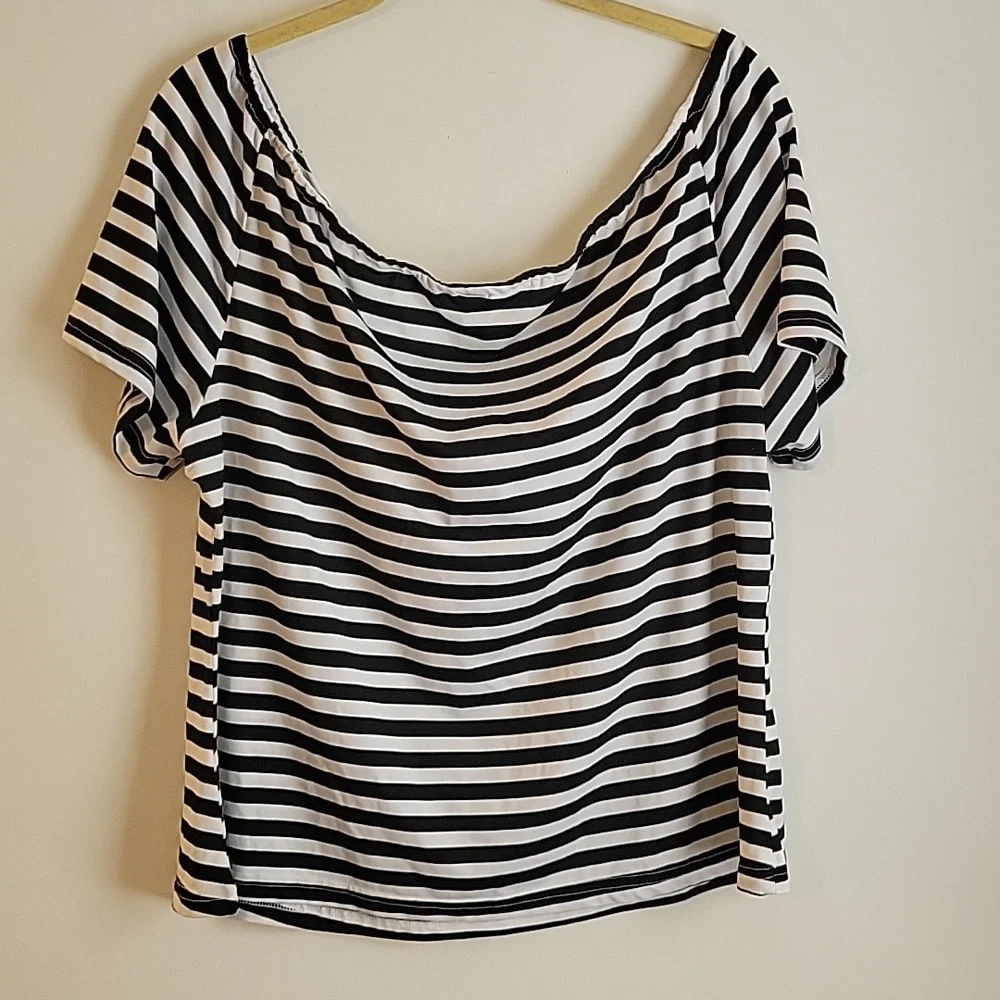 Shein Off Shoulder Front Knot Blouse - Picture 2 of 6